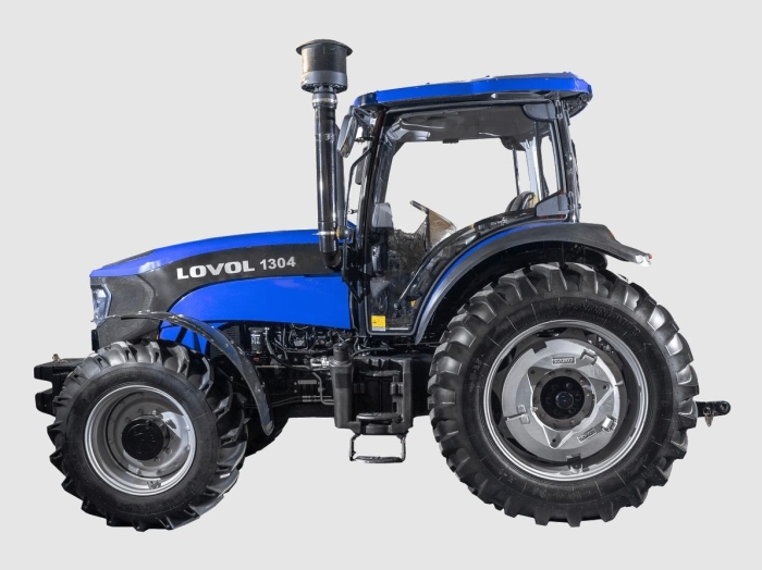 Трактор LOVOL TD1304 с кабиной (с кондиционером) с/н  M500601PY