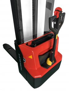 Штабелер самоходный NOBLELIFT PSE12B-3600 (1200 кг/высота подъема 3600 мм) с/н 30231101235