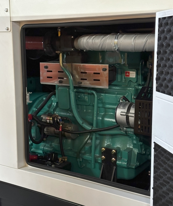 генератор дизельный DK-25 OC, 23кВа/25кВа,400/230В,3 фазы с АВР