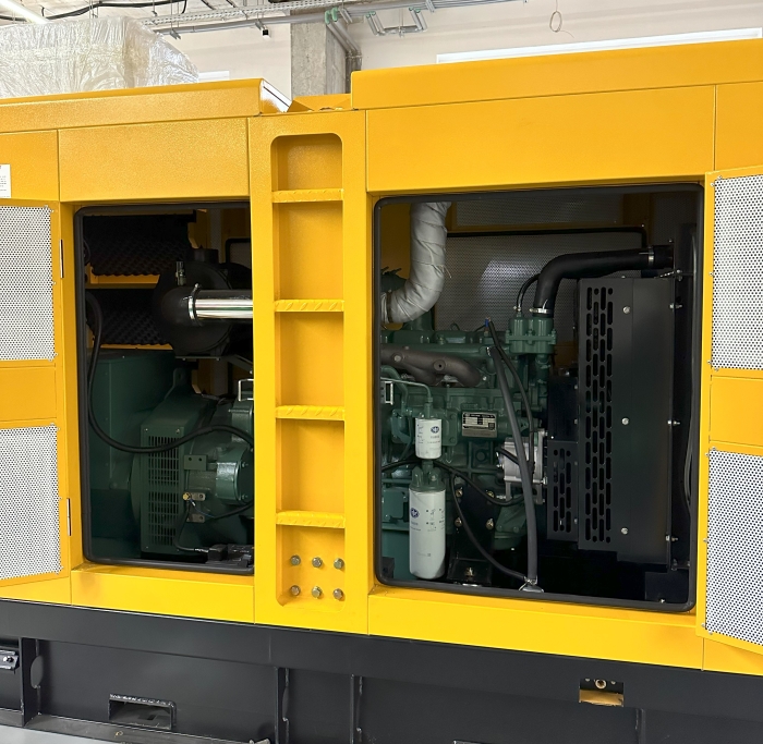 Генератор дизельный DD-275, DOOSAN, 200/220кВт, 250/275кВА, 400/230В,3 фазы с АВР